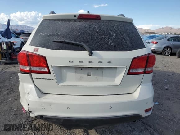 ✅ 2018 Dodge Journey SXT • VIN: 3C4PDCBB9JT242423 • Lot: 71834505. Wystawiony na Copart z przebiegiem 77 662 mil. Bezpłatny archiwum sprzedaży aukcyjnych z USA i szczegółowy raport historii pojazdu na DreamBid. Zdjęcie 6.