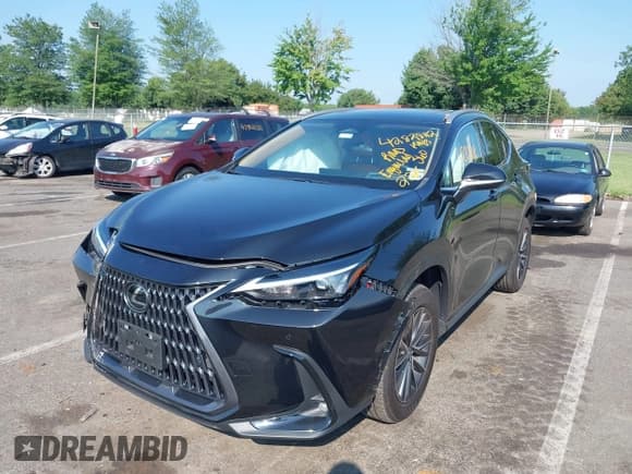 ✅ 2024 Lexus NX 350 Premium • VIN: 2T2GGCEZ5RC049311 • Lot: 42828112. Wystawiony na IAAI z przebiegiem 22 823 mil. Bezpłatny archiwum sprzedaży aukcyjnych z USA i szczegółowy raport historii pojazdu na DreamBid. Zdjęcie 6.