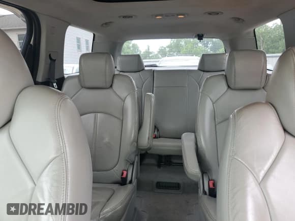 ✅ 2010 GMC Acadia SLT2 • VIN: 1GKLVNED3AJ121922 • Lot: 60943065. Listed on Copart with 243,154 mi. Free auction sales archive from the USA and detailed vehicle history report at DreamBid. Image 10.