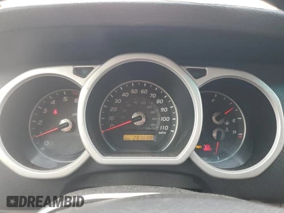 ✅ 2003 Toyota 4Runner Limited • VIN: JTEBU17R330019889 • Лот: 87049635. Опубликован ранее на Copart с пробегом 283 688 миль. Бесплатный доступ к архиву аукционных продаж из США и подробный отчёт об истории автомобиля на DreamBid. Изображение 9.