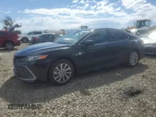 2023 Toyota Camry LE with VIN 4T1C11AK2PU156068, listed as a Copart auction lot 81776895 with 28,144 mi miles and Salvage title. Bid and sale history available at DreamBid. Image 1.