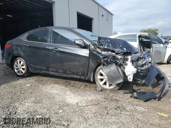 ✅ 2014 Hyundai Accent GLS • VIN: KMHCU4AE6EU769326 • Лот: 71684894. Опубликован ранее на Copart с пробегом 194 617 миль. Бесплатный доступ к архиву аукционных продаж из США и подробный отчёт об истории автомобиля на DreamBid. Изображение 4.