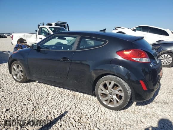 ✅ 2017 Hyundai Veloster • VIN: KMHTC6AD5HU307950 • Lot: 85889774. Wystawiony na Copart z przebiegiem 102 448 mil. Bezpłatny archiwum sprzedaży aukcyjnych z USA i szczegółowy raport historii pojazdu na DreamBid. Zdjęcie 2.