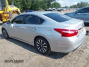 ✅ 2017 Nissan Altima SL • VIN: 1N4AL3APXHC210727 • Lot: 42578945. Listed on IAAI with 209,721 mi. Free auction sales archive from the USA and detailed vehicle history report at DreamBid. Image 3.