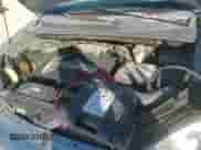 2005 Hyundai Tucson GL z VIN KM8JM12BX5U168799, wystawiony jako Copart lot #84709184 z przebiegiem 127 109 mil mil oraz Szkoda całkowita • Salvage title. Historia ofert i sprzedaży dostępna na DreamBid. Obrazek 14.