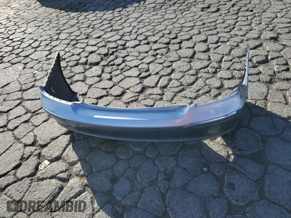 ✅ 2005 Acura RL • VIN: JH4KB16535C015785 • Lot: 81930365. Listed on Copart with 94,953 mi. Free auction sales archive from the USA and detailed vehicle history report at DreamBid. Image 12.