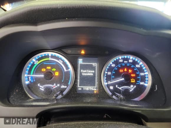 ✅ 2017 Toyota Highlander Hybrid LE • VIN: 5TDBGRFH5HS033235 • Лот: 64440255. Опубликован ранее на Copart с пробегом 118 774 миль. Бесплатный доступ к архиву аукционных продаж из США и подробный отчёт об истории автомобиля на DreamBid. Изображение 9.