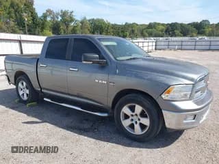 ✅ 2009 Dodge 1500 SLT • VIN: 1D3HB13T99J502397 • Lot: 43449104. Wystawiony na IAAI z przebiegiem 208 652 mil. Bezpłatny archiwum sprzedaży aukcyjnych z USA i szczegółowy raport historii pojazdu na DreamBid. Zdjęcie 1.