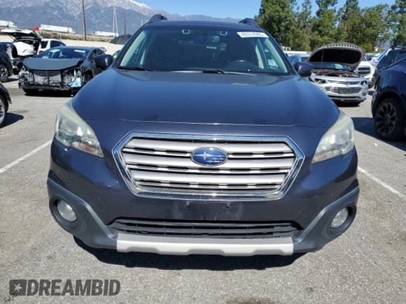 ✅ 2016 Subaru Outback Limited • VIN: 4S4BSENC4G3309171 • Lot: 46374065. Listed on Copart with 205,575 mi. Free auction sales archive from the USA and detailed vehicle history report at DreamBid. Image 5.