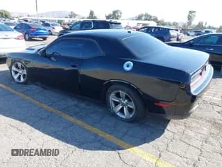 ✅ 2015 Dodge Challenger SXT • VIN: 2C3CDZAG1FH811459 • Lot: 43507040. Wystawiony na IAAI z przebiegiem 121 268 mil. Bezpłatny archiwum sprzedaży aukcyjnych z USA i szczegółowy raport historii pojazdu na DreamBid. Zdjęcie 3.