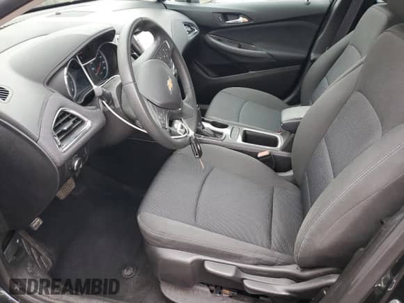 2017 Chevrolet Cruze LT with VIN 3G1BE6SM8HS526886, listed as a Copart auction lot 90065475 with 29,663 mi miles and Salvage title. Bid and sale history available at DreamBid. Image 7.