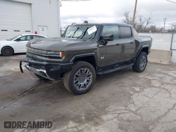 ✅ 2024 GMC HUMMER EV • VIN: 1GT10DDB2RU113168 • Лот: 41896072. Опубликован ранее на IAAI с пробегом 3 657 миль. Бесплатный доступ к архиву аукционных продаж из США и подробный отчёт об истории автомобиля на DreamBid. Изображение 2.