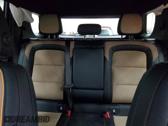 2025 Chevrolet Equinox AWD ACTIV z VIN 3GNAXSEGXSL169800, wystawiony jako Copart lot #84814685 z przebiegiem 18 185 mil mil oraz Szkoda całkowita • Salvage title. Historia ofert i sprzedaży dostępna na DreamBid. Obrazek 10.