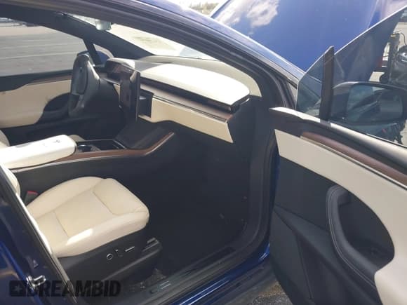 ✅ 2023 Tesla Model X • VIN: 7SAXCDE57PF380700 • Лот: 43625874. Опубликован ранее на IAAI с пробегом 20 867 миль. Бесплатный доступ к архиву аукционных продаж из США и подробный отчёт об истории автомобиля на DreamBid. Изображение 5.