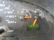 ✅ 2006 Ford Econoline Cargo • VIN: 1FTNE24W26DA79433 • Лот: 61733345. Опубликован ранее на Copart с пробегом 148 929 миль. Бесплатный доступ к архиву аукционных продаж из США и подробный отчёт об истории автомобиля на DreamBid. Изображение 9.