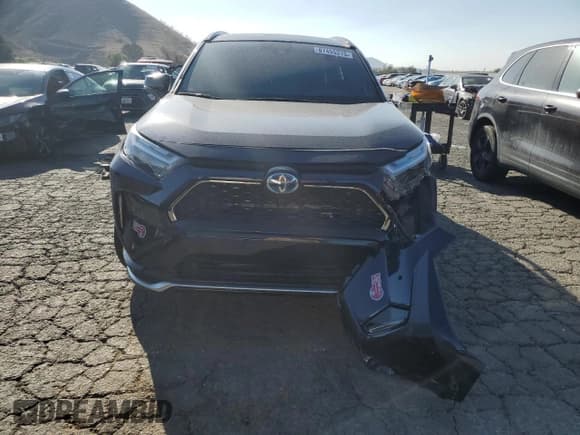 ✅ 2024 Toyota RAV4 XSE • VIN: JTMFB3FV0RD182927 • Лот: 87455315. Опубликован ранее на Copart с пробегом 21 089 миль. Бесплатный доступ к архиву аукционных продаж из США и подробный отчёт об истории автомобиля на DreamBid. Изображение 5.