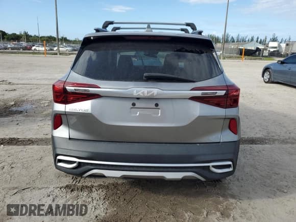 ✅ 2023 Kia Seltos S • VIN: KNDEUCAA9P7450184 • Лот: 80659975. Опубликован ранее на Copart с пробегом 49 443 миль. Бесплатный доступ к архиву аукционных продаж из США и подробный отчёт об истории автомобиля на DreamBid. Изображение 6.