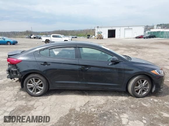 ✅ 2018 Hyundai Elantra Limited • VIN: 5NPD84LF2JH278405 • Lot: 42030366. Listed on IAAI with 55,996 mi. Free auction sales archive from the USA and detailed vehicle history report at DreamBid. Image 13.