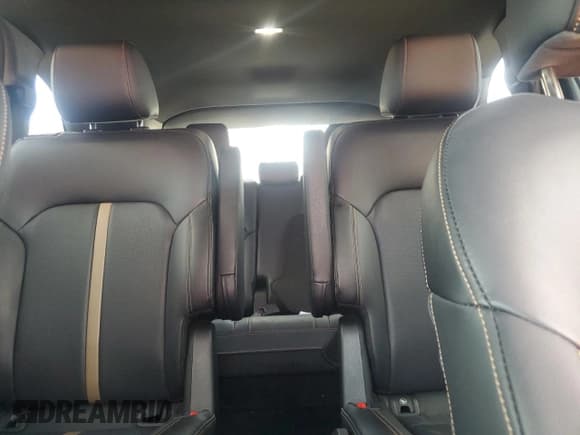 ✅ 2025 Mazda CX-90 Premium Plus Package • VIN: JM3KKEHD1S1229864 • Lot: 64602665. Wystawiony na Copart z przebiegiem 5 455 mil. Bezpłatny archiwum sprzedaży aukcyjnych z USA i szczegółowy raport historii pojazdu na DreamBid. Zdjęcie 10.