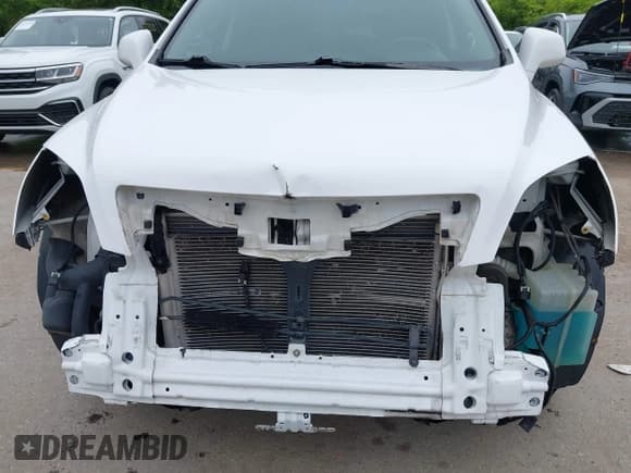 ✅ 2015 Chevrolet Captiva Sport LT • VIN: 3GNAL3EK7FS531034 • Lot: 42340951. Wystawiony na IAAI z przebiegiem 111 126 mil. Bezpłatny archiwum sprzedaży aukcyjnych z USA i szczegółowy raport historii pojazdu na DreamBid. Zdjęcie 6.