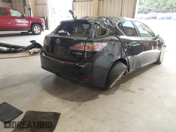 ✅ 2011 Lexus CT 200h • VIN: JTHKD5BH8B2008754 • Lot: 43267144. Listed on IAAI with 238,288 mi. Free auction sales archive from the USA and detailed vehicle history report at DreamBid. Image 4.