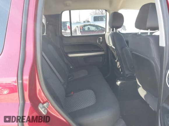 ✅ 2010 Chevrolet HHR 1LT • VIN: 3GNBABDB8AS649267 • Lot: 41486462. Listed on IAAI with Not provided. Free auction sales archive from the USA and detailed vehicle history report at DreamBid. Image 8.