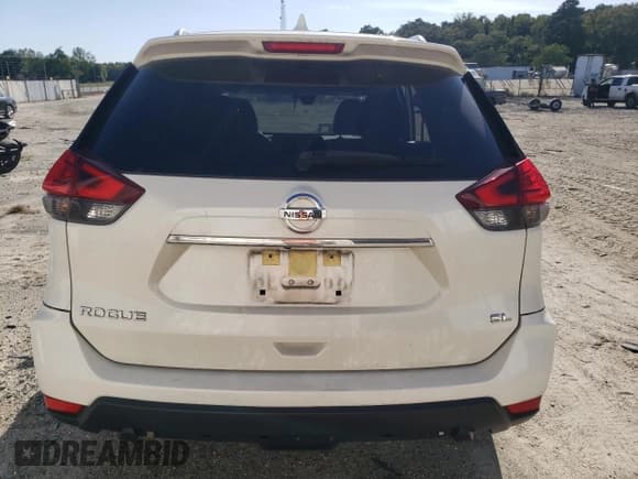 ✅ 2017 Nissan Rogue S • VIN: JN8AT2MTXHW398309 • Лот: 84445965. Опубликован ранее на Copart с пробегом 136 037 миль. Бесплатный доступ к архиву аукционных продаж из США и подробный отчёт об истории автомобиля на DreamBid. Изображение 6.