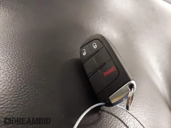 ✅ 2016 Dodge Journey Crossroad Plus • VIN: 3C4PDCGB8GT146526 • Лот: 43523924. Опубликован ранее на IAAI с пробегом 147 644 миль. Бесплатный доступ к архиву аукционных продаж из США и подробный отчёт об истории автомобиля на DreamBid. Изображение 11.