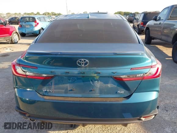 2025 Toyota Camry LE с VIN 4T1DAACK6SU626872, выставлен на аукционе IAAI как лот 43129009 с пробегом 1 207 миль миль и . История ставок и продаж доступна на DreamBid. Изображение 16.