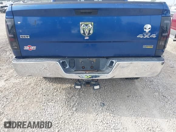 ✅ 2009 Dodge 1500 SLT • VIN: 1D3HV13P99J510400 • Lot: 42904840. Wystawiony na IAAI z przebiegiem 224 901 mil. Bezpłatny archiwum sprzedaży aukcyjnych z USA i szczegółowy raport historii pojazdu na DreamBid. Zdjęcie 6.