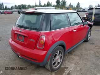 2003 MINI Hardtop S with VIN WMWRE33403TD73633, listed as a IAAI auction lot 42598885 with 116,096 mi miles and . Bid and sale history available at DreamBid. Image 4.