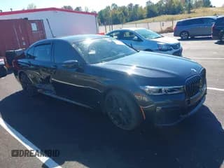 ✅ 2022 BMW 7 Series 740i • VIN: WBA7T2C08NCJ56819 • Лот: 43465348. Опубликован ранее на IAAI с пробегом 77 494 миль. Бесплатный доступ к архиву аукционных продаж из США и подробный отчёт об истории автомобиля на DreamBid. Изображение 1.