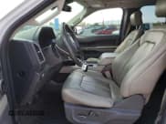 ✅ 2020 Ford Expedition Max Limited • VIN: 1FMJK1KT2LEA10978 • Lot: 51649825. Wystawiony na Copart z przebiegiem 209 402 mil. Bezpłatny archiwum sprzedaży aukcyjnych z USA i szczegółowy raport historii pojazdu na DreamBid. Zdjęcie 7.