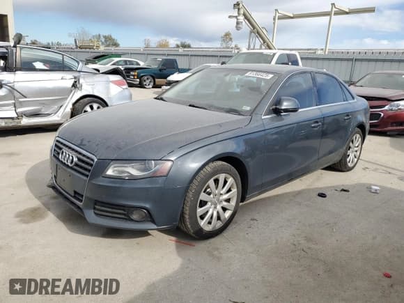 ✅ 2009 Audi A4 Premium Plus • VIN: WAUSF78K29N022066 • Лот: 91366425. Опубликован ранее на Copart с пробегом 138 061 миль. Бесплатный доступ к архиву аукционных продаж из США и подробный отчёт об истории автомобиля на DreamBid. Изображение 1.