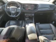 ✅ 2024 Dodge Durango R/T Plus • VIN: 1C4SDJCT3RC140029 • Lot: 87420975. Wystawiony na Copart z przebiegiem 20 195 mil. Bezpłatny archiwum sprzedaży aukcyjnych z USA i szczegółowy raport historii pojazdu na DreamBid. Zdjęcie 8.