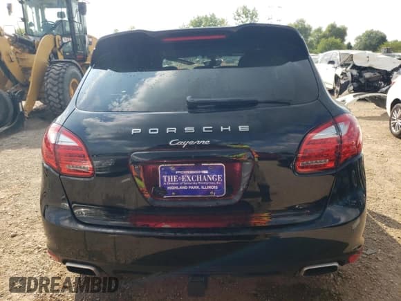 ✅ 2014 Porsche Cayenne Diesel • VIN: WP1AF2A27ELA41258 • Лот: 66190194. Опубликован ранее на Copart с пробегом 84 716 миль. Бесплатный доступ к архиву аукционных продаж из США и подробный отчёт об истории автомобиля на DreamBid. Изображение 6.