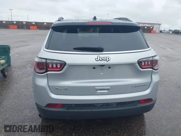 ✅ 2024 Jeep Compass Limited • VIN: 3C4NJDCNXRT134810 • Lot: 42402844. Wystawiony na IAAI z przebiegiem 30 482 mil. Bezpłatny archiwum sprzedaży aukcyjnych z USA i szczegółowy raport historii pojazdu na DreamBid. Zdjęcie 16.