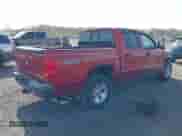 2008 Dodge Dakota SXT z VIN 1D7HW38K48S522497, wystawiony jako IAAI lot #42104761 z przebiegiem 244 129 mil mil oraz . Historia ofert i sprzedaży dostępna na DreamBid. Obrazek 4.
