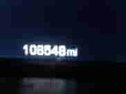 2018 Chevrolet Silverado 1500 LT z VIN 3GCUKREC0JG519095, wystawiony jako IAAI lot #43271594 z przebiegiem 108 548 mil mil oraz . Historia ofert i sprzedaży dostępna na DreamBid. Obrazek 15.