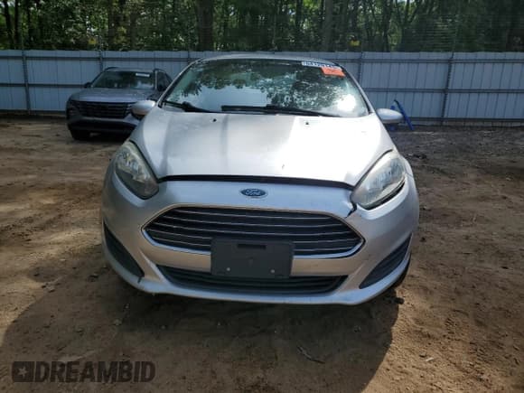 ✅ 2014 Ford Fiesta S • VIN: 3FADP4AJ7EM202212 • Lot: 54120145. Wystawiony na Copart z przebiegiem Nie podano. Bezpłatny archiwum sprzedaży aukcyjnych z USA i szczegółowy raport historii pojazdu na DreamBid. Zdjęcie 5.
