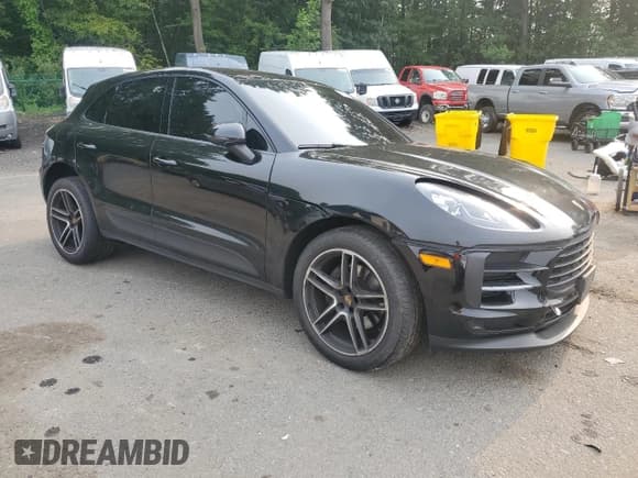 ✅ 2019 Porsche Macan • VIN: WP1AA2A59KLB02968 • Lot: 67679905. Listed on Copart with Not provided. Free auction sales archive from the USA and detailed vehicle history report at DreamBid. Image 4.