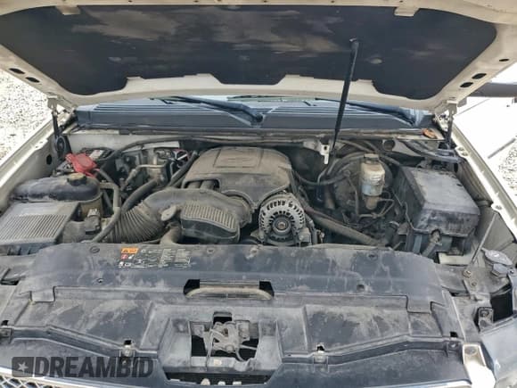 ✅ 2013 Chevrolet Suburban LTZ • VIN: 1GNSCKE08DR187629 • Lot: 93661735. Listed on Copart with 237,194 mi. Free auction sales archive from the USA and detailed vehicle history report at DreamBid. Image 12.