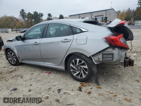 ✅ 2018 Honda Civic EX • VIN: 2HGFC2F79JH595172 • Lot: 91096575. Listed on Copart with 82,981 mi. Free auction sales archive from the USA and detailed vehicle history report at DreamBid. Image 2.