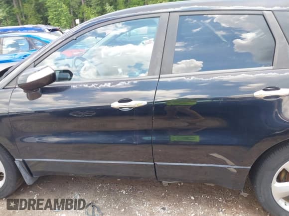 ✅ 2007 Acura RDX Technology • VIN: 5J8TB18567A010857 • Lot: 42450975. Listed on IAAI with 175,229 mi. Free auction sales archive from the USA and detailed vehicle history report at DreamBid. Image 15.