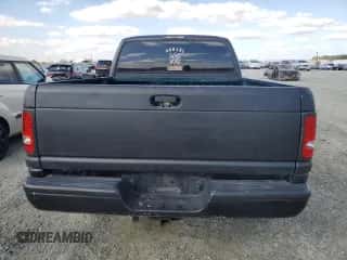 1999 Dodge 1500 с VIN 3B7HC12Y5XG128890, выставлен на аукционе Copart как лот 86145035 с пробегом 228 154 миль миль и Чистый • Clean title. История ставок и продаж доступна на DreamBid. Изображение 6.