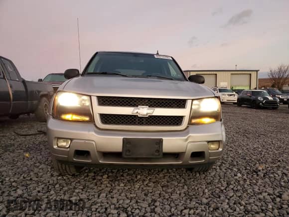 2008 Chevrolet TrailBlazer Fleet 2FL с VIN 1GNDT13S182160956, выставлен на аукционе Copart как лот 89916765 с пробегом 199 999 миль миль и Списание • Salvage title. История ставок и продаж доступна на DreamBid. Изображение 5.