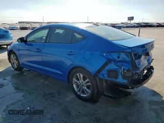 2017 Hyundai Elantra SE z VIN KMHD84LF8HU195847, wystawiony jako Copart lot #85873475 z przebiegiem 79 429 mil mil oraz Czysty tytuł • Clean title. Historia ofert i sprzedaży dostępna na DreamBid. Obrazek 2.