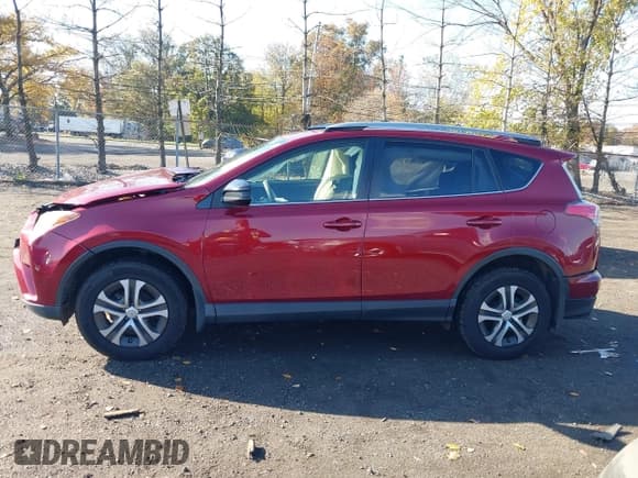 ✅ 2018 Toyota RAV4 LE • VIN: JTMBFREV3JD236507 • Лот: 43514753. Опубликован ранее на IAAI с пробегом 51 798 миль. Бесплатный доступ к архиву аукционных продаж из США и подробный отчёт об истории автомобиля на DreamBid. Изображение 14.