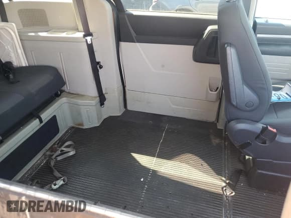 ✅ 2008 Dodge Grand Caravan SXT • VIN: 1D8HN54P48B106400 • Лот: 67998445. Опубликован ранее на Copart с пробегом 107 203 миль. Бесплатный доступ к архиву аукционных продаж из США и подробный отчёт об истории автомобиля на DreamBid. Изображение 10.