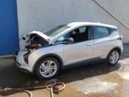 ✅ 2023 Chevrolet Bolt EV 1LT • VIN: 1G1FW6S08P4174273 • Lot: 50796534. Wystawiony na Copart z przebiegiem Nie podano. Bezpłatny archiwum sprzedaży aukcyjnych z USA i szczegółowy raport historii pojazdu na DreamBid. Zdjęcie 1.